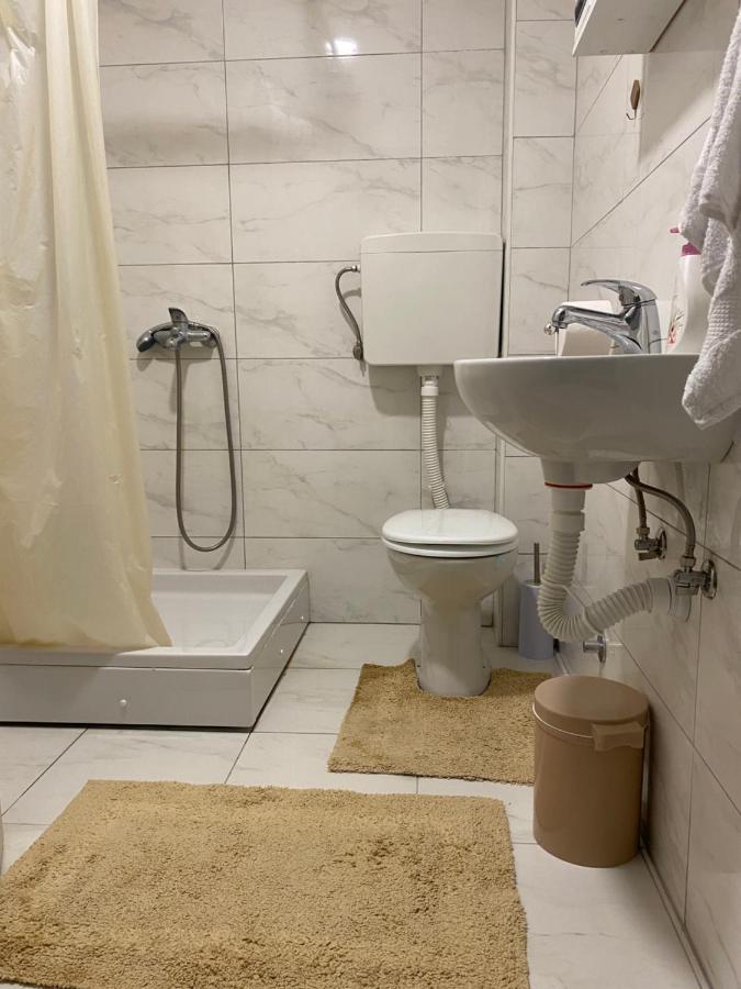Dream Apartments Surcin Ngoại thất bức ảnh